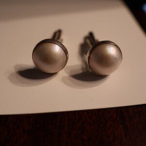 Sterling Silver and Mabe Pearl Cufflinks – Guy or Gal!